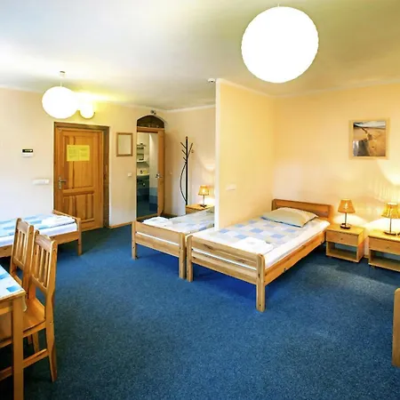 Express Hotel 2*