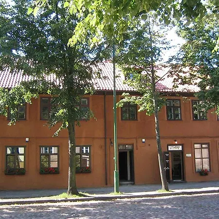 Express Hotel