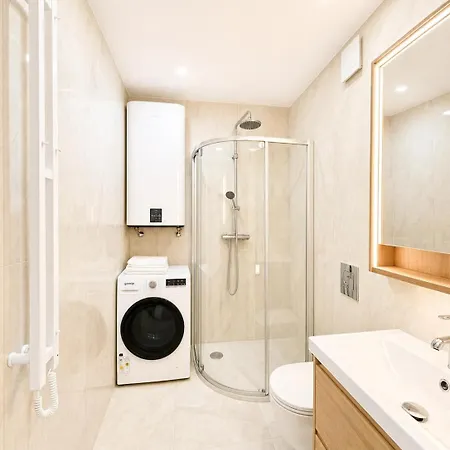 Express Hotel 2*