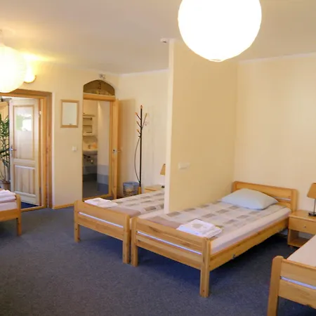 Hotel Express 2*