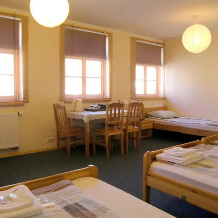 Hotel Express 2*